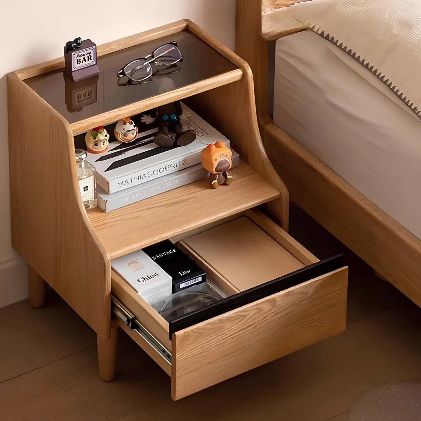 Bogen Natural Solid Oak Bedside Table - Image 2