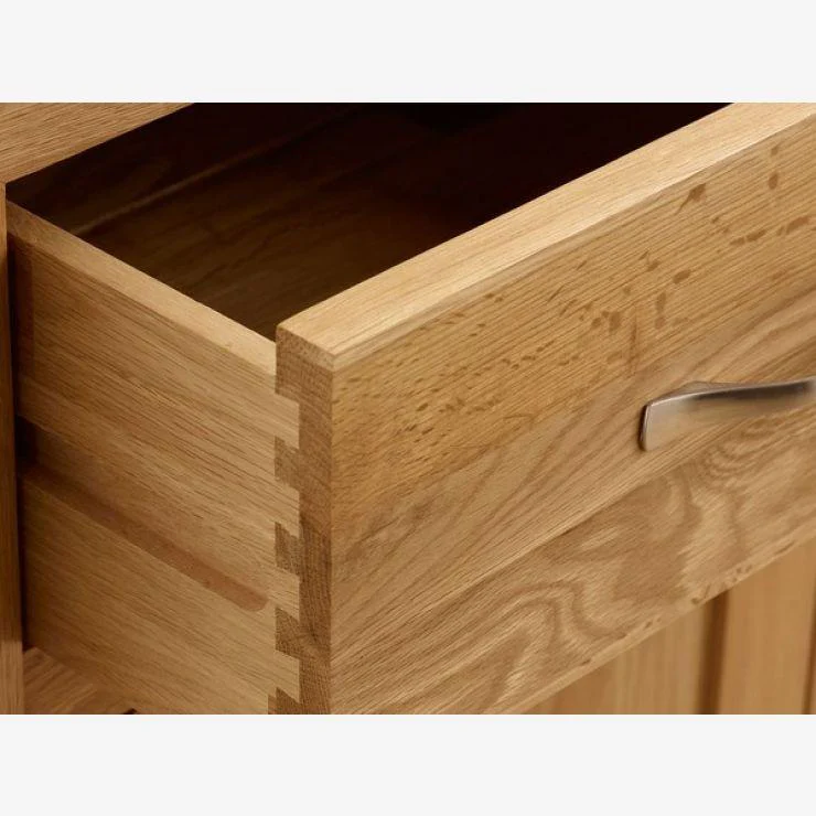 Chamfer Natural Solid Oak 1 Drawer Bedside Table - Image 5