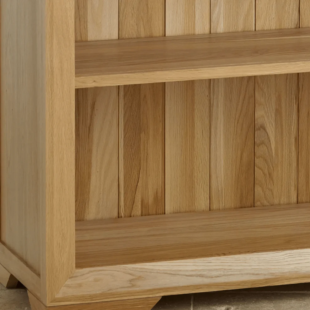 Chamfer Natural Solid Oak Small Bookcase - Image 3