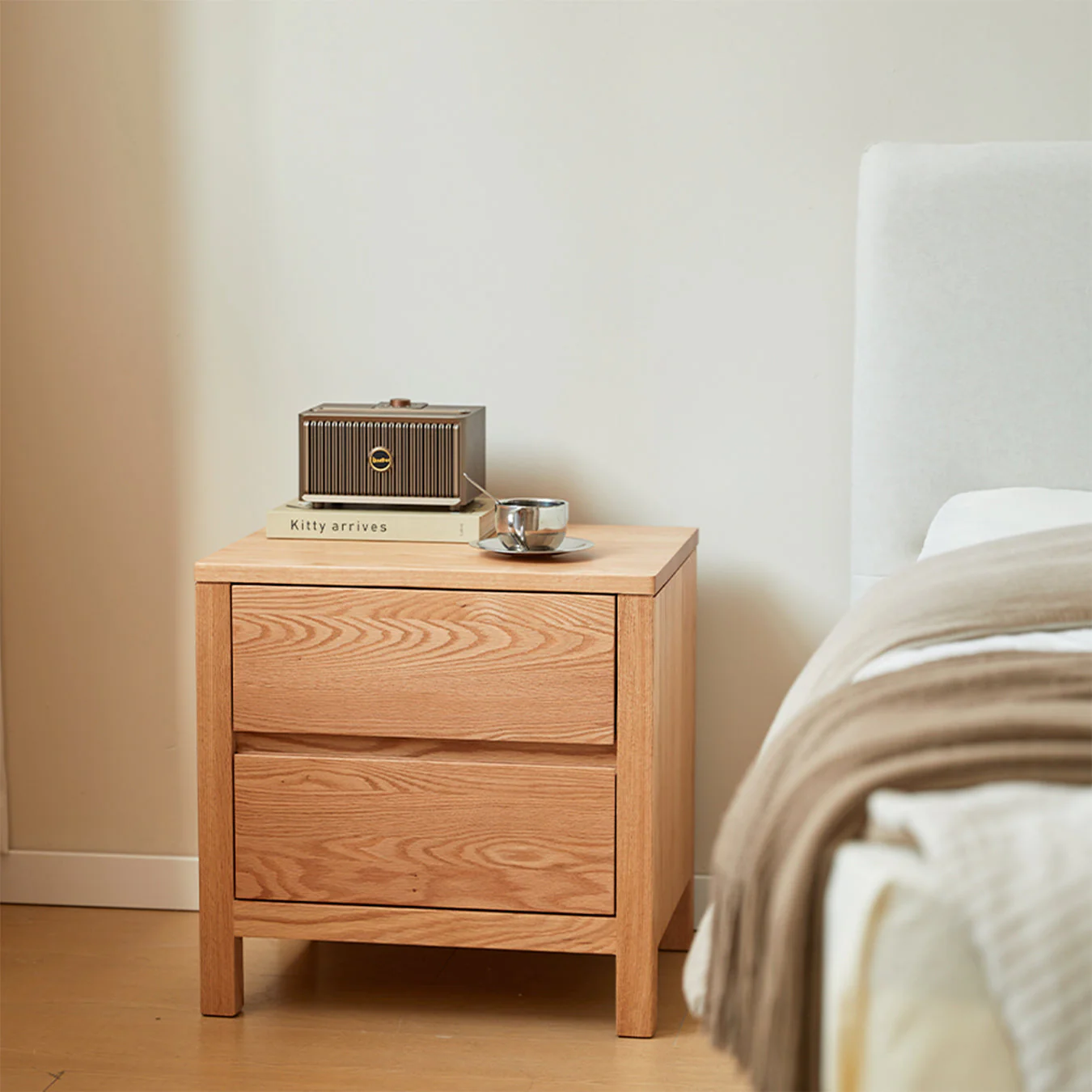 Humbie Natural Solid Oak Large Bedside Table - Image 4