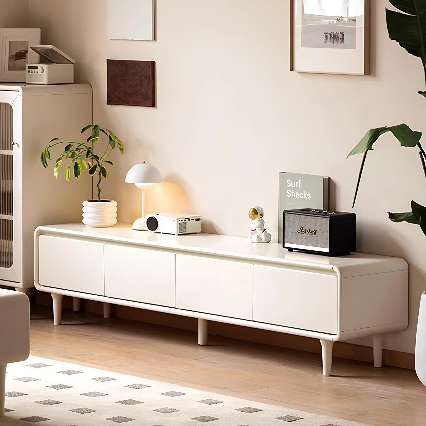 Kemi Cream Natural Solid Rubber Wood Entertainment Unit