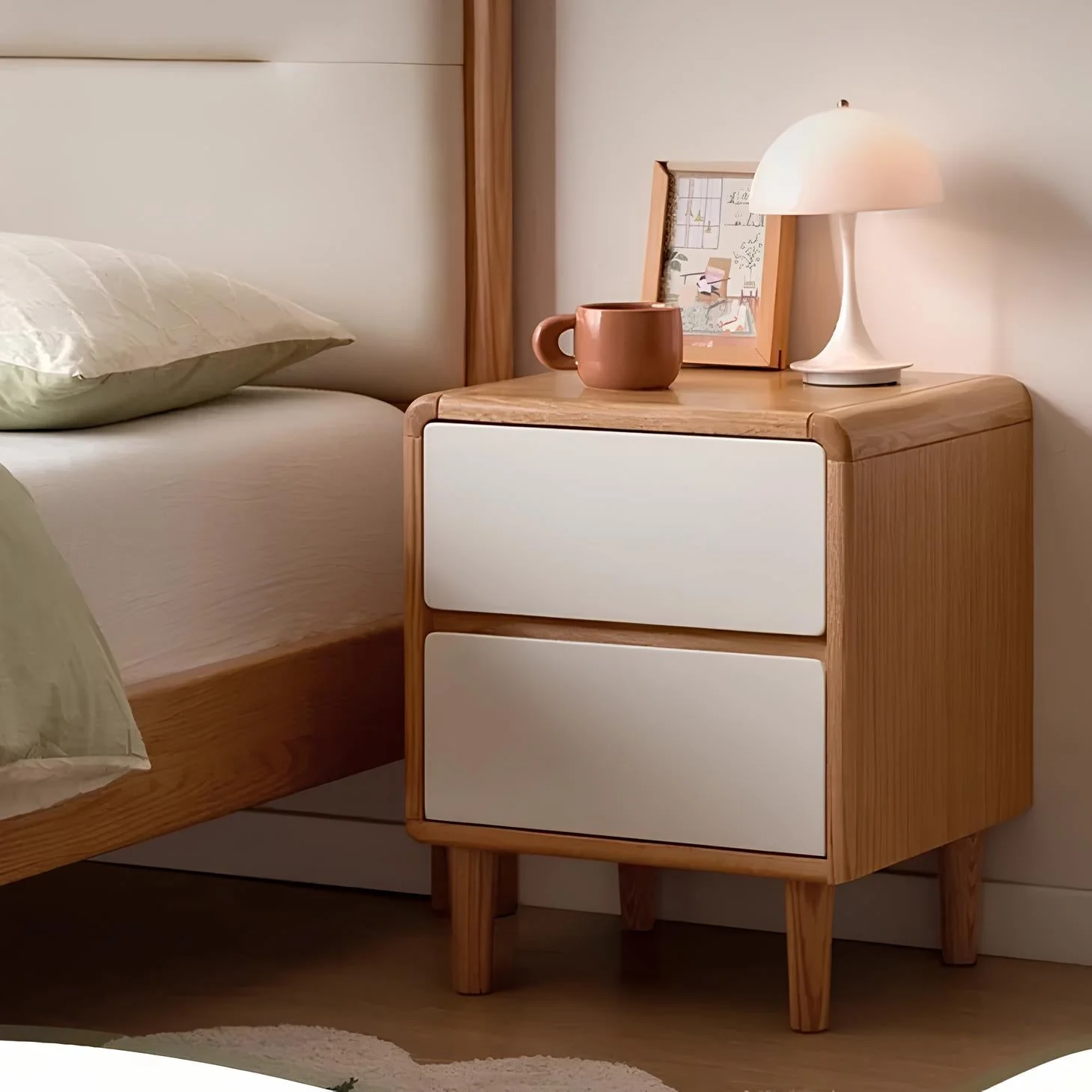 Korge Natural Solid Oak Bedside Table