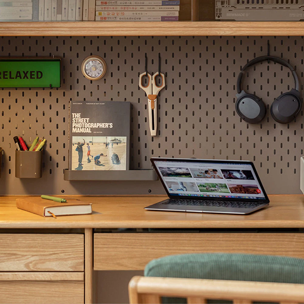 Oliveri Natural Solid Oak Desk with Hutch - Image 7