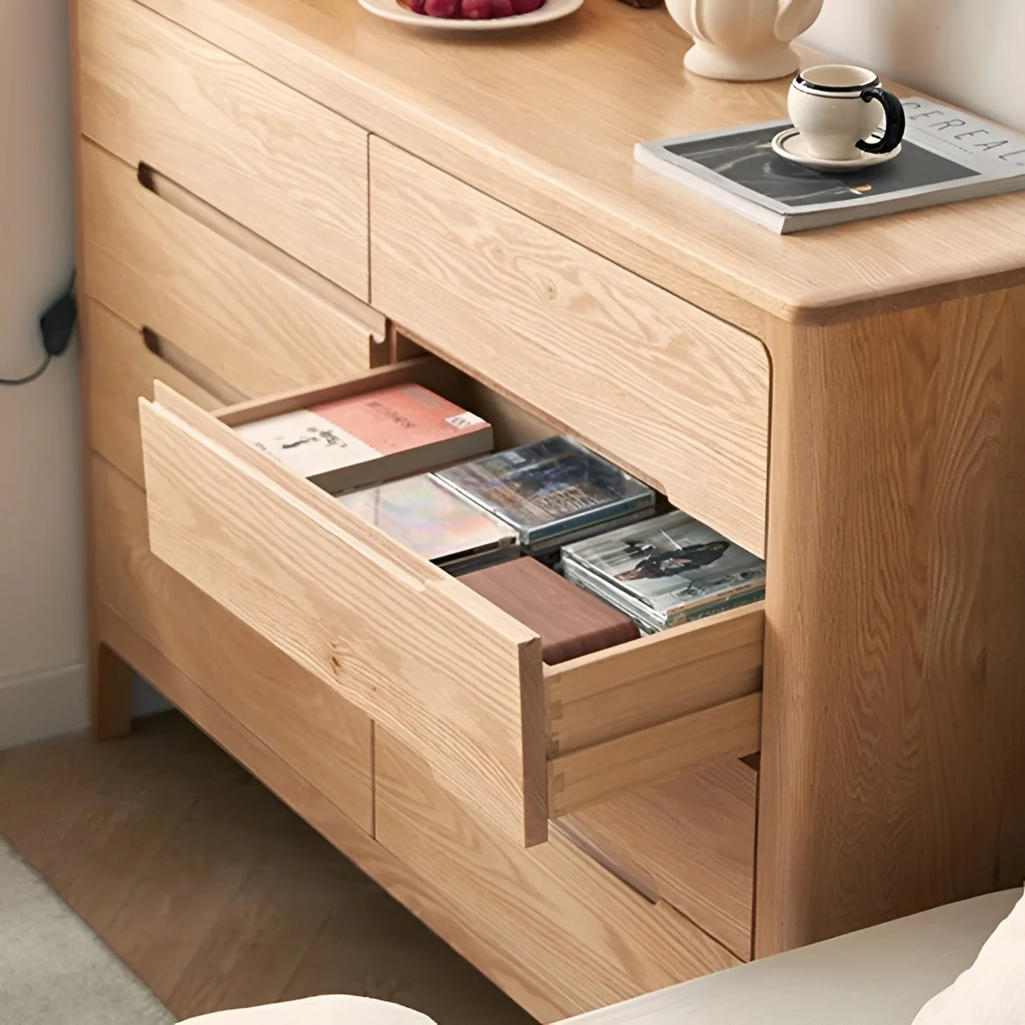 Seattle Natural Solid Oak Chest of 8 Drawers - Image 10