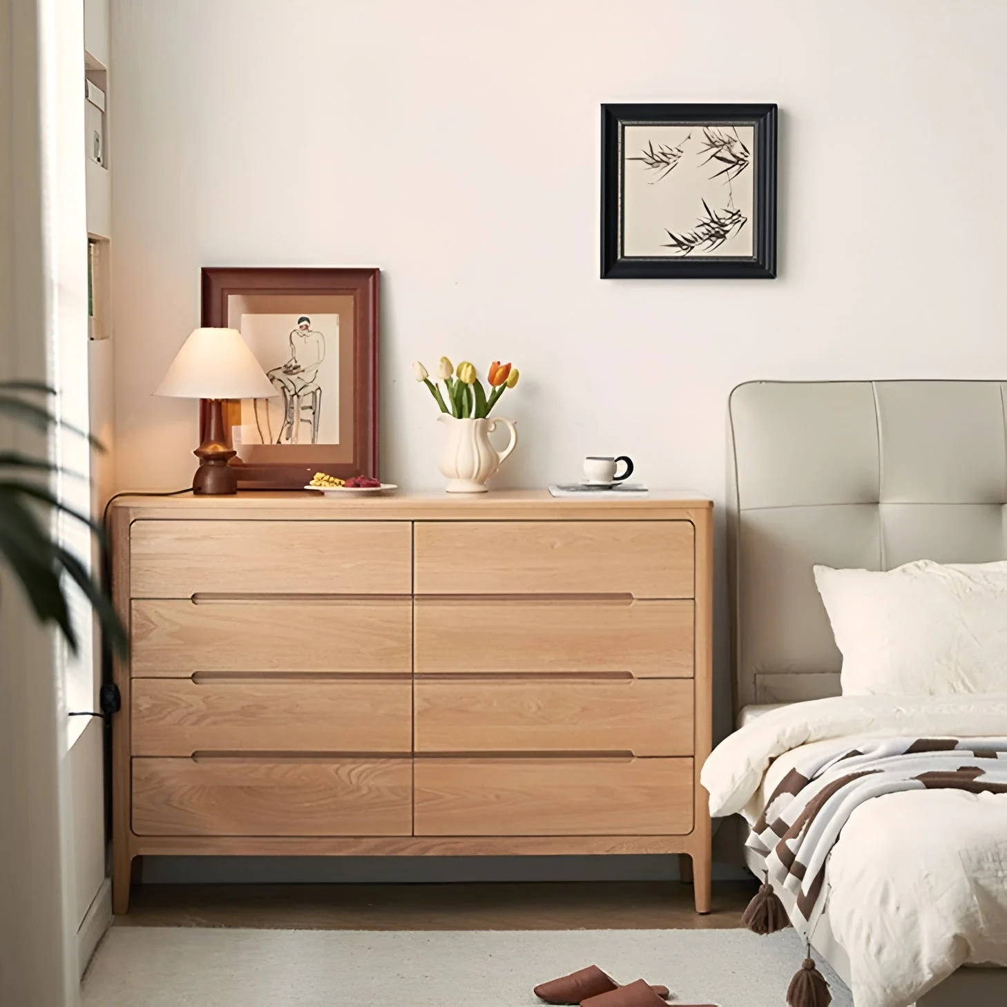 Seattle Natural Solid Oak Chest of 8 Drawers - Image 3